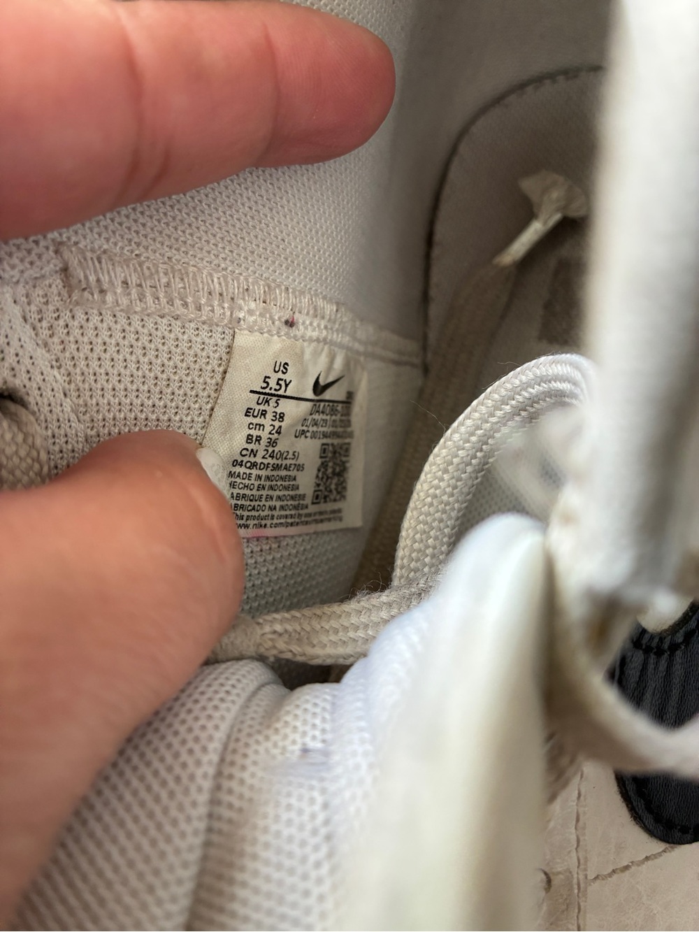 Nike Blazer Mid 77 Sneakers 🤍 - Picture 4 of 9